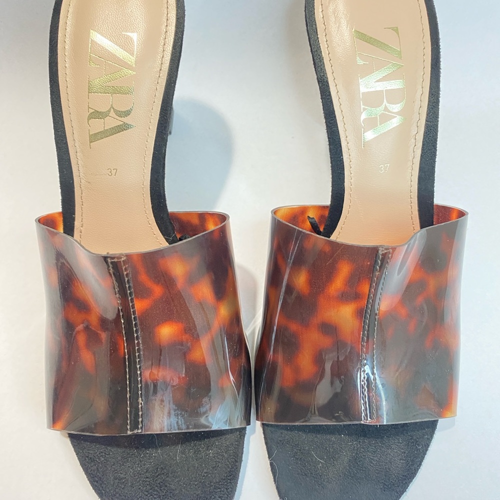 Zara slide used tortoise print vinyl slides 3” suede heels